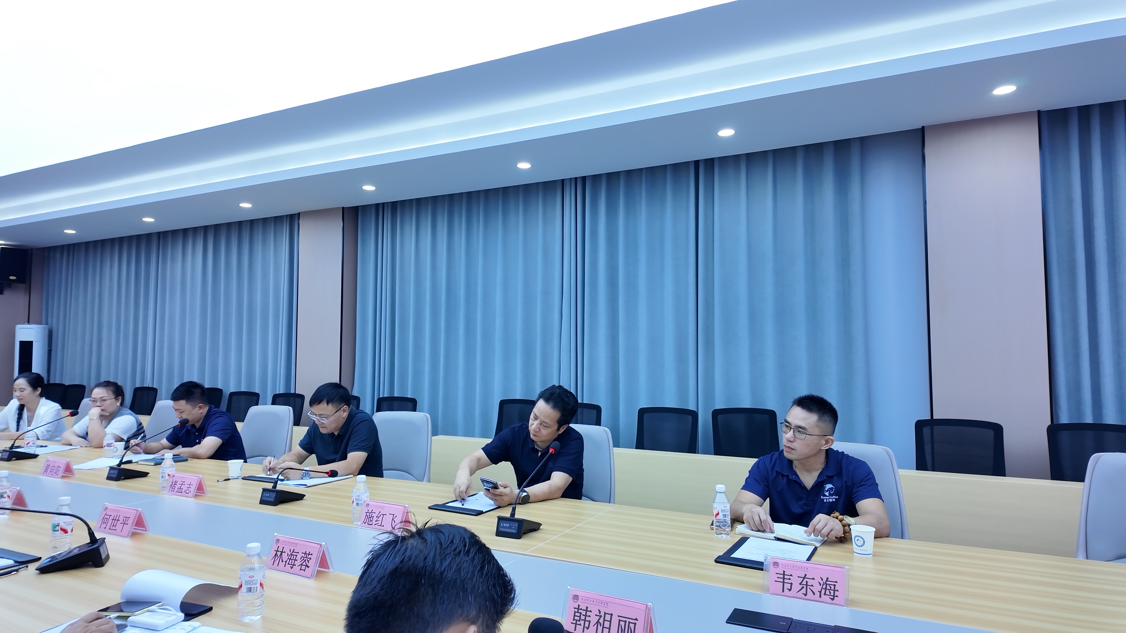 政府代表发言